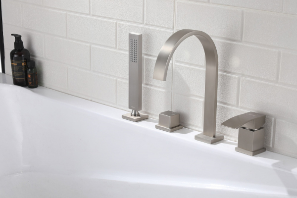 Смеситель ABBER Wasserfall AF8613SP на борт ванны, сатин