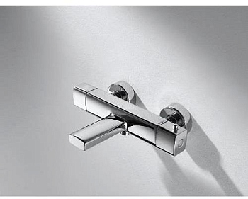 Смеситель BRAVAT RAEL F699153C-01 для ванны термостатический