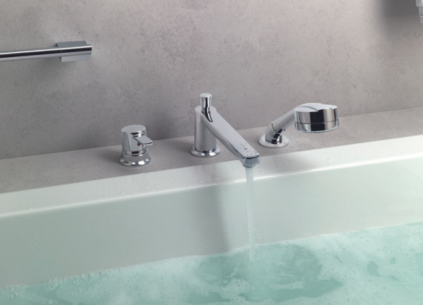 Смеситель Kludi Zenta 384460575 на борт ванны