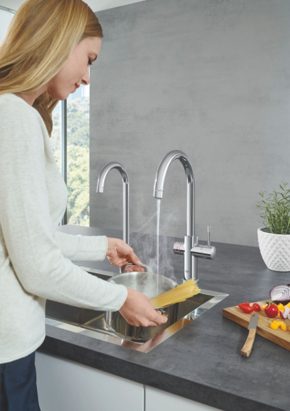Смеситель Grohe Red II Duo 30083001 для кухонной мойки, с водонагревателем