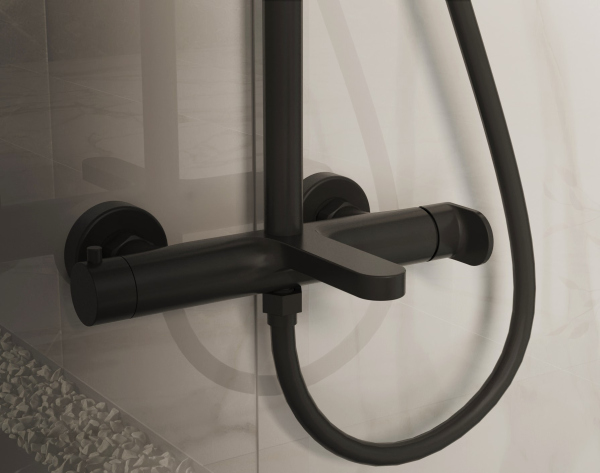 Душевая стойка Vincea Rondo VSFS-1R1MB с изливом, черный матовый