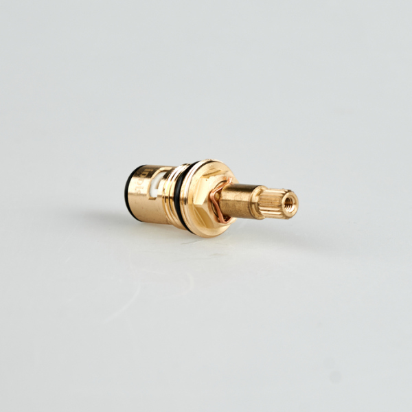 Кран-букса керамическая, 90°, 20 зубцов, M18x1,5, M21, h=53 мм, IDDIS (998CR532SM)